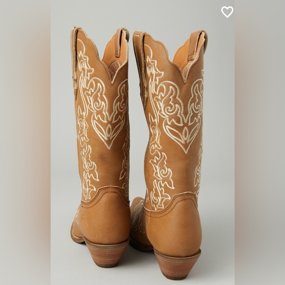 Flirty N' Fun Boots By Dingo Camel New in Box - Picture 2 of 4